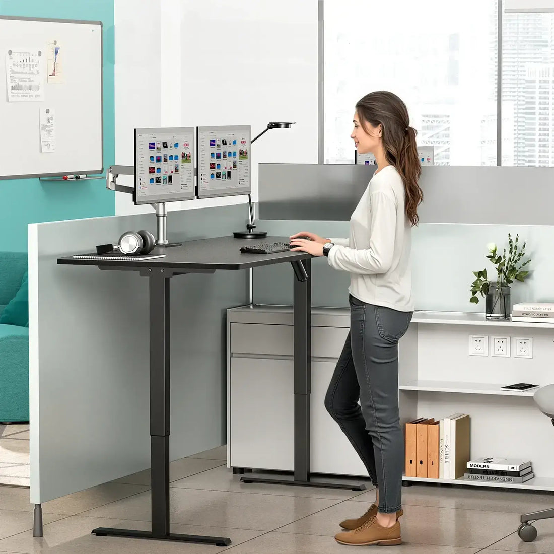 Dining room by day, study by night: the “invisible office” standing desk