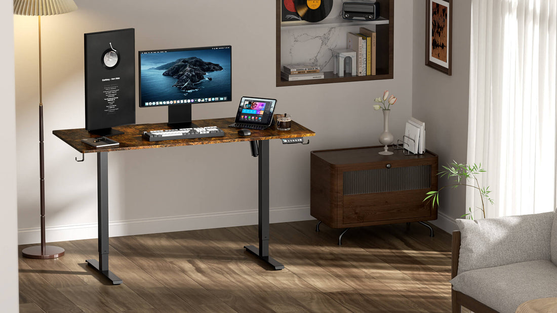 How a Standing Desk Can Improve Collaboration at Work